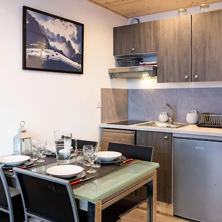 Moderne 4 Pers à Avec Wifi Et Balcon - Fr-1-637-37