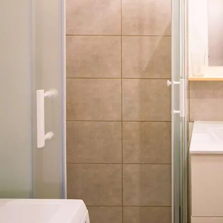 Moderne 4 Pers à Avec Wifi Et Balcon - Fr-1-637-37 Apartamento Val Thorens