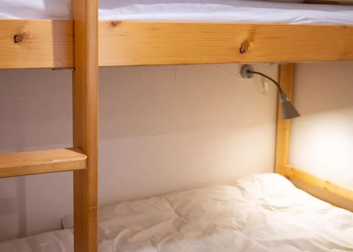 Moderne 4 Pers à Avec Wifi Et Balcon - Fr-1-637-37 Val Thorens